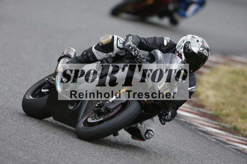 Archiv-2025/32 07.07.2025 Plüss Moto Sport ADR/Freies Fahren/17